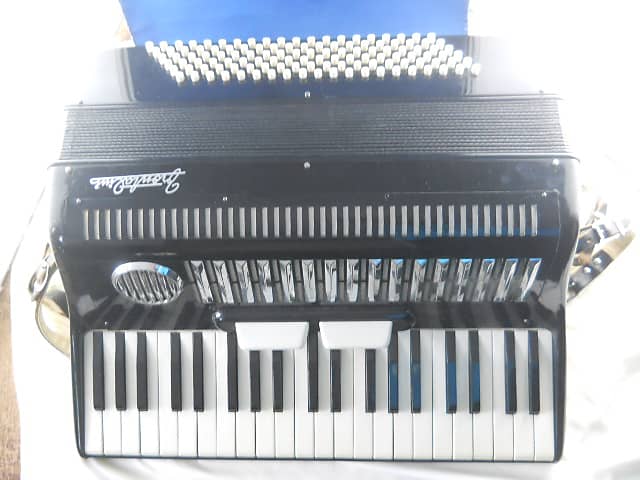 Frontalini 110/3 Accordion made in Italy | Reverb