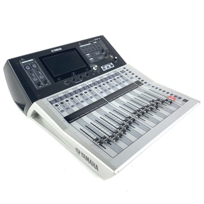 YAMAHA pm1800/pw1800 チャンネルミキサー - レコーディング/PA機器