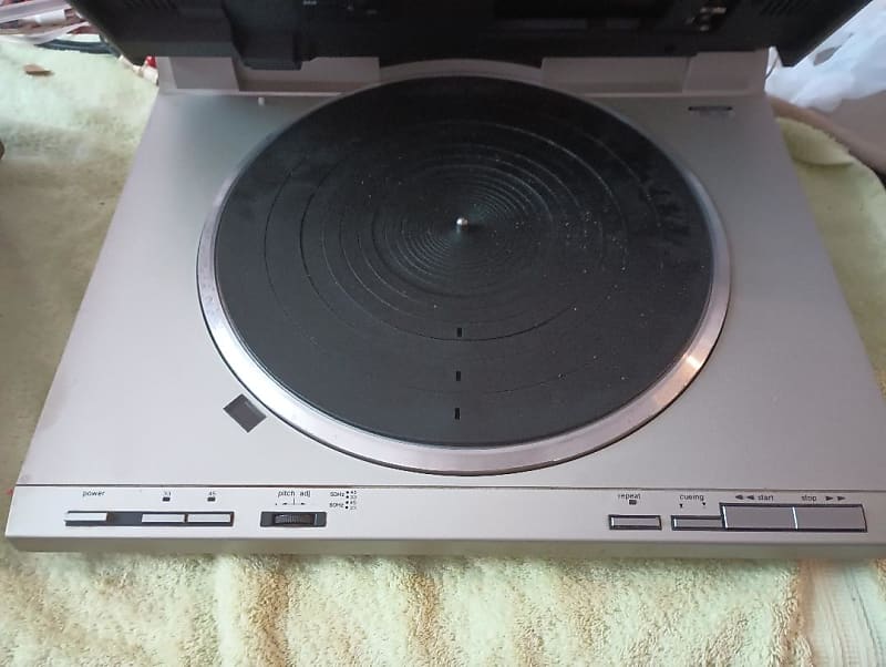 Technics SL DL1 linear tracking turntable in very good condition - 1980's