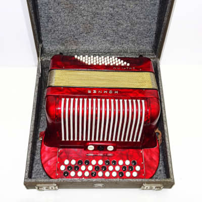 Close to New! Hohner Amati III M Lightweight 3 Row Small Button Accordion made in Germany 2148, incl Straps, Case, Wonderful sound! image 16
