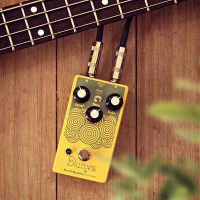 EarthQuaker Devices Blumes Low Signal Shredder Bass Overdrive Pedal 2024 Yellow / Green. New! image 1