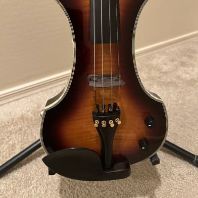 Fender FV3 Deluxe Electric Violin with Hardcase for sale