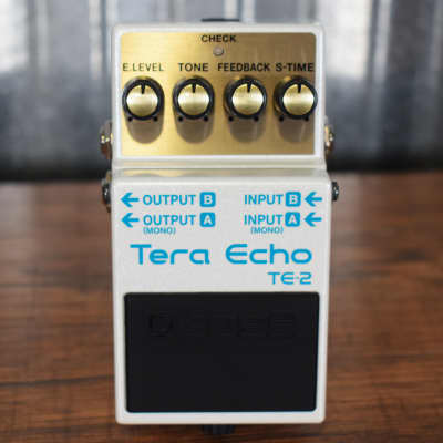 Boss TE-2 Tera Echo Guitar Effect Pedal image 2
