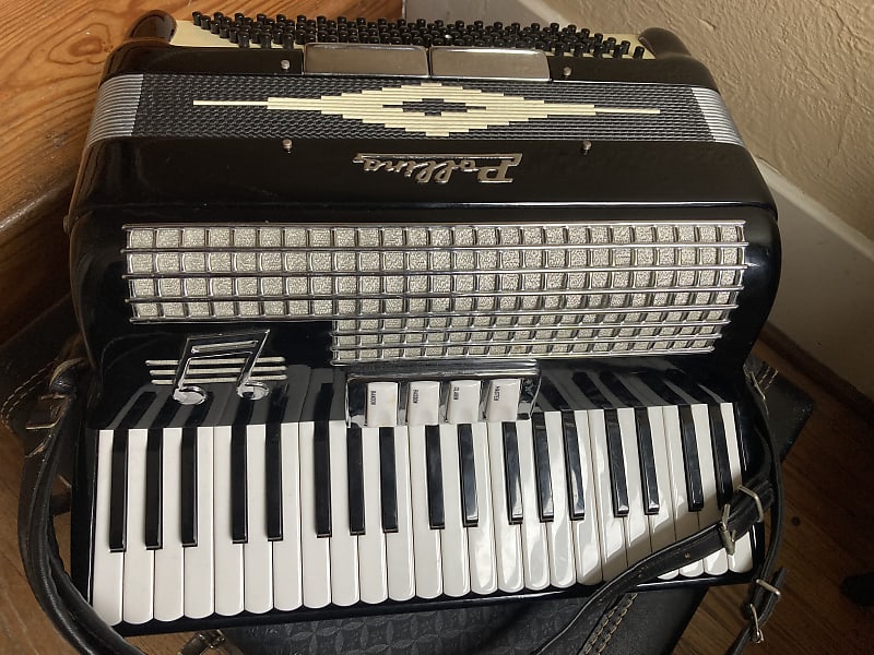 Used 120 bass accordions for deals sale