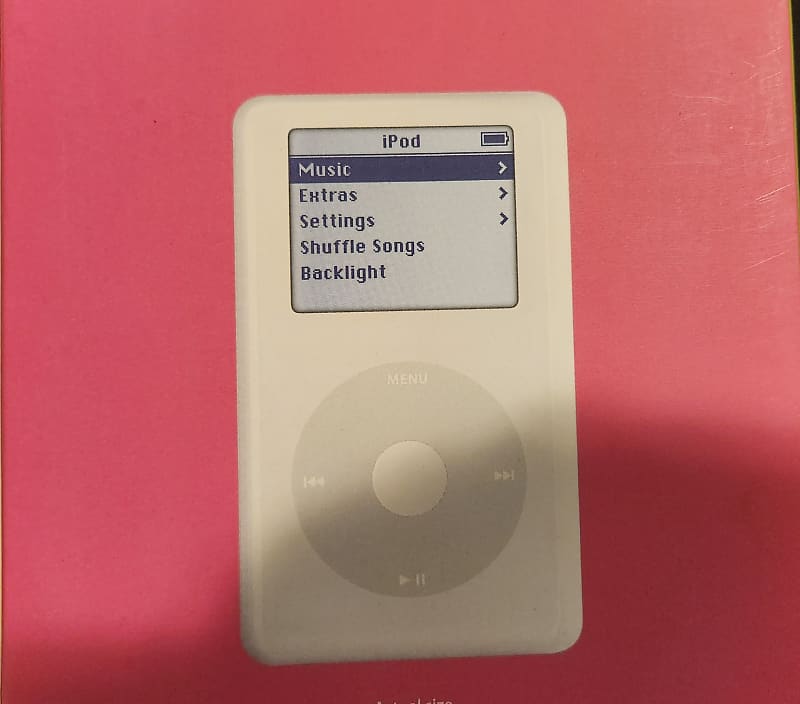 VERY RARE authentic In Box Apple iPod Classic 2004 4th Generation 20GB