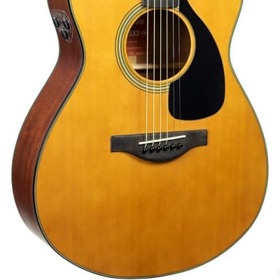 Yamaha Red Label FSX3 Acoustic Electric Guitar  - Natural image 2