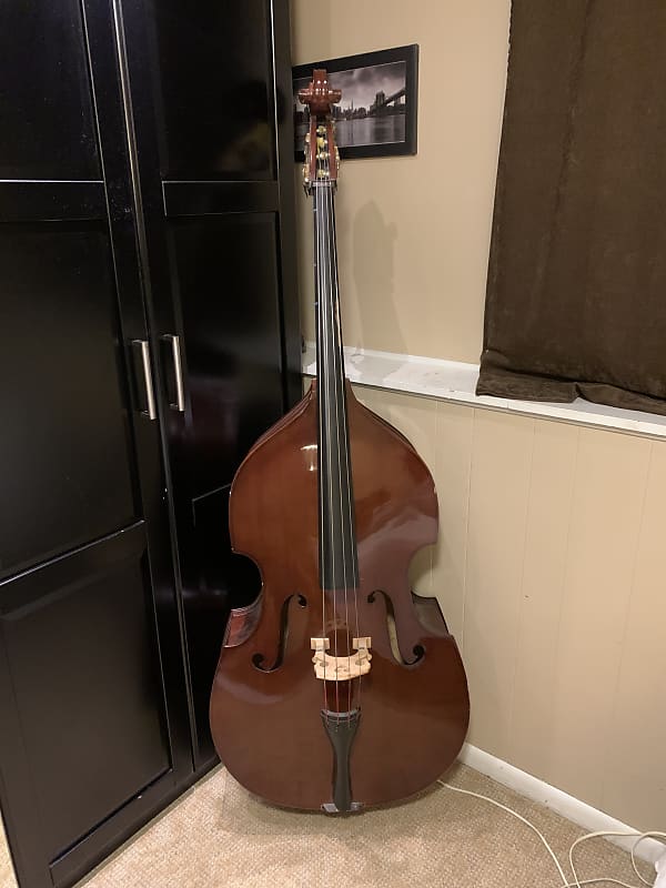 Cremona Upright Bass Reverb