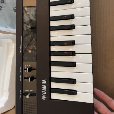 Yamaha Reface DX Mini Mobile Keyboard 2015 - Present - Black