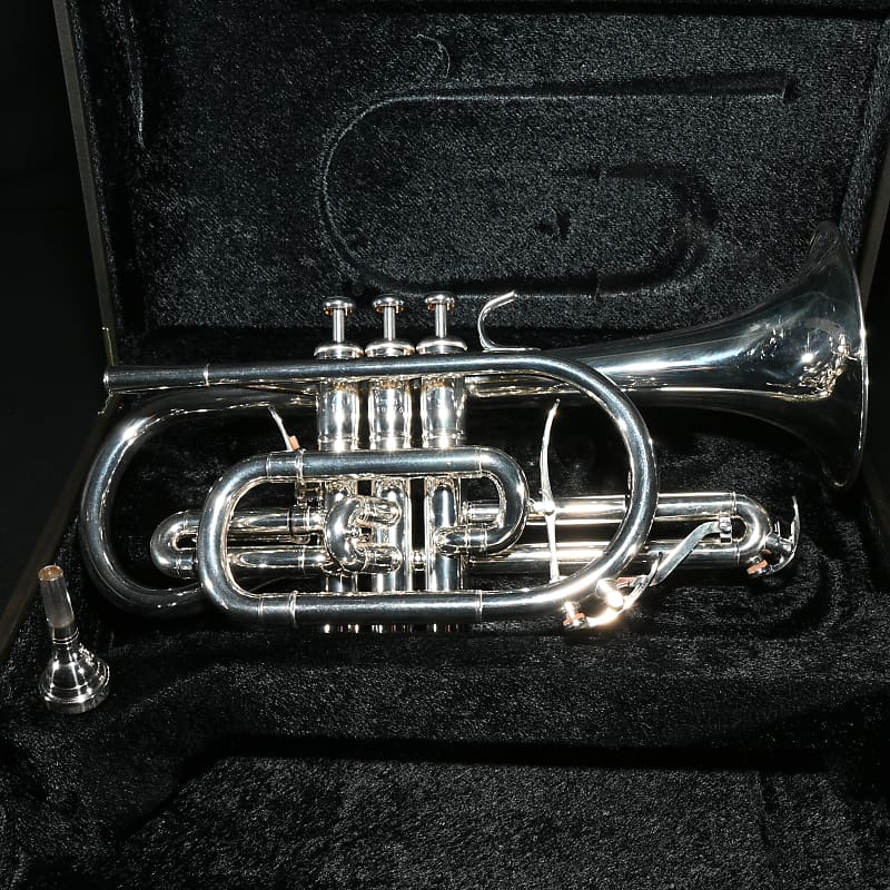 Yamaha Xeno YCR-8335S Silver Cornet w/ Case