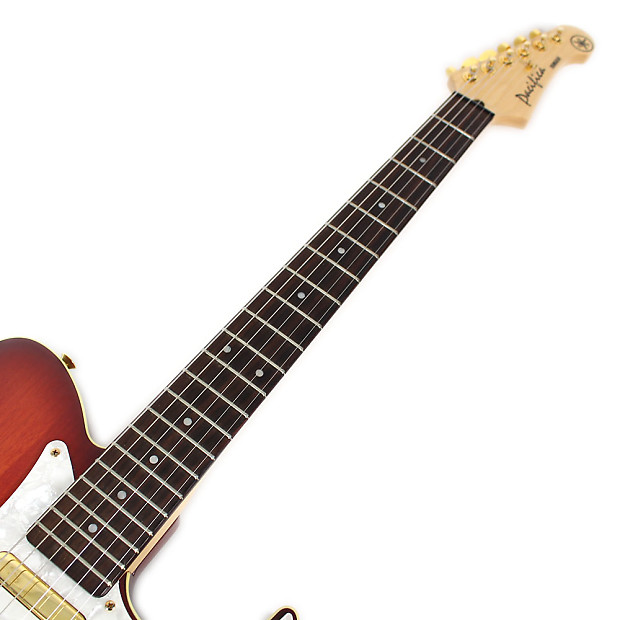 YAMAHA PAC302S Cherry Red Sunburst パシフィカ YAMAHA PAC302S