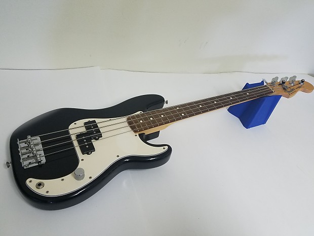Fender precision new arrivals bass junior