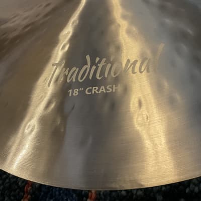(MINT) Aisen 18” Traditional Crash Cymbal image 2