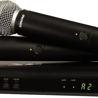 4 Wireless Microphones System Rechargeable With 4 Handheld Mics