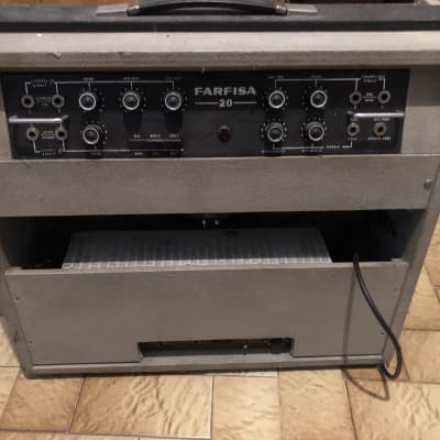 Farfisa 20 italian 60s tube amp for sale