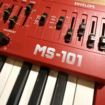 Behringer MS-1 / MS-101 Analog Synthesizer | Reverb