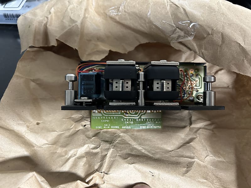 Ampex ATR-700 1/4 track new old stock head stack!  			