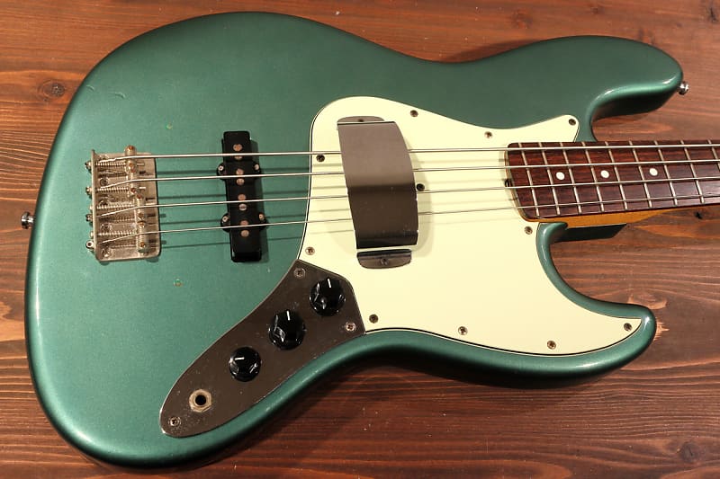 Bacchus “Begining of the New Tradition” Jazz Bass Japan - Sherwood Green -  Nitro Lacquer finish -