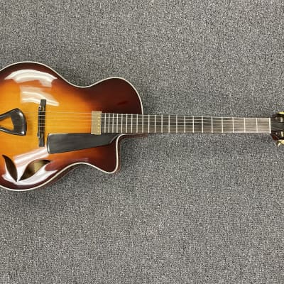 Eastman FV680CE-SB Frank Vignola Signature Archtop Guitar w/ OHSC - Sunburst image 2