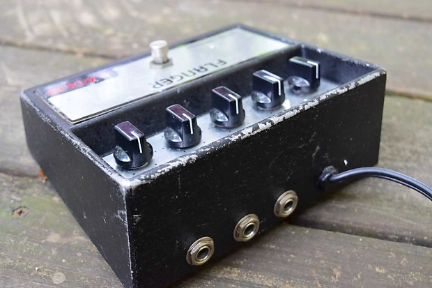 vintage A/DA Flanger w/ MN3010 chip ada mn 3010 w/ original vintage A/DA Flanger w/ MN3010 chip ada mn 3010 w/ original
