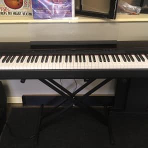 Yamaha P-140 digital piano w/stand | Reverb