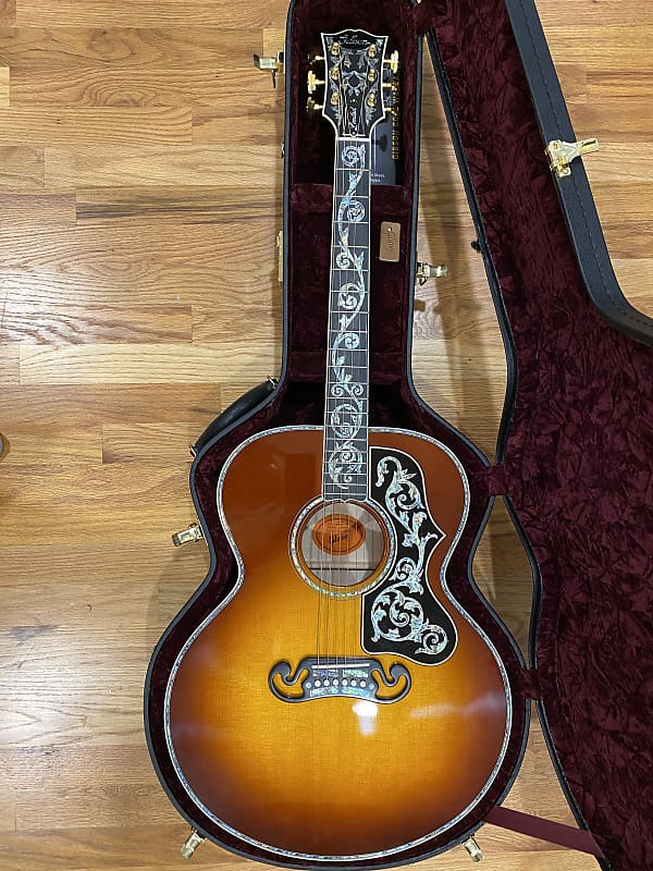 Gibson J-200 Double Vine Custom Shop 2019 Sunburst image 1