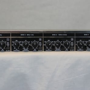 Behringer PEQ2200 UltraQ Pro Mono Equalizer | Reverb