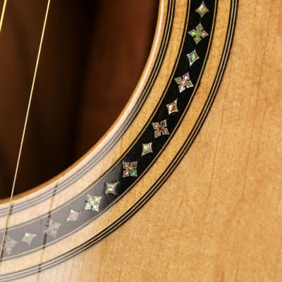 2014 Martin 000-14 Brazilian Kingwood Masterpiece NAMM Showcase Hand-carved Acoustic Guitar image 22