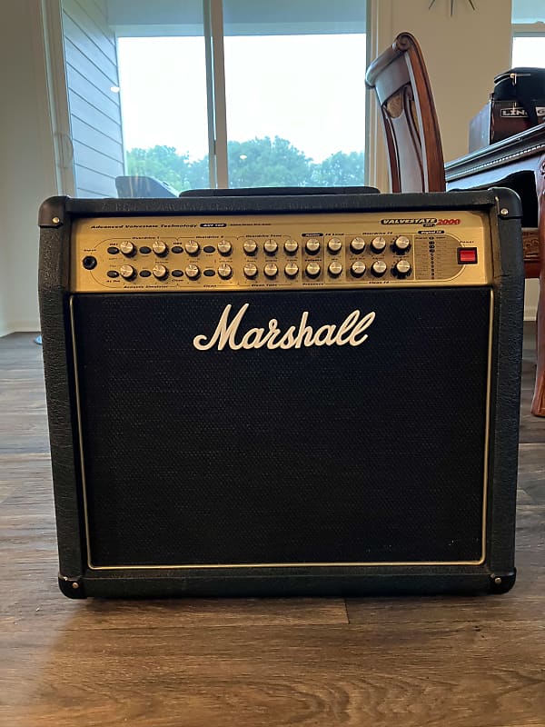 Marshall Valvestate 2000 AVT150 4-Channel 150-Watt 1x12