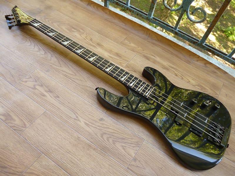 セール 登場から人気沸騰 Grover Jackson Soloist Bass Custom MIJ 1994 Metallic Black ベース
