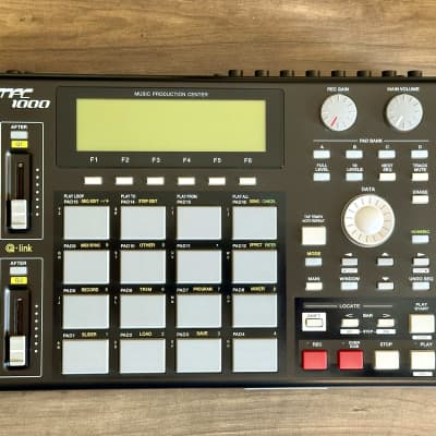 Akai MPC1000 Music Production Center | Reverb