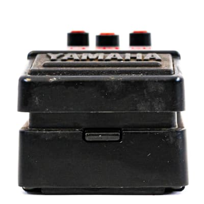 Yamaha DI-100 Distortion Effect Pedal from 1980s Vintage Sound Devise Series image 6