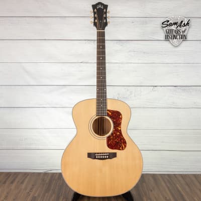 Guild Guild USA F40 Standard Jumbo Acoustic Guitar Natural image 3