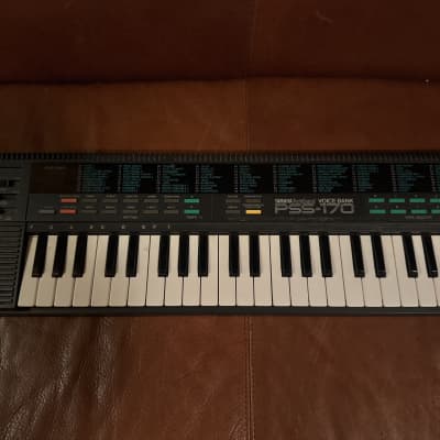 Vintage 1980s Yamaha PSS-170 Keyboard Piano Synthesizer
