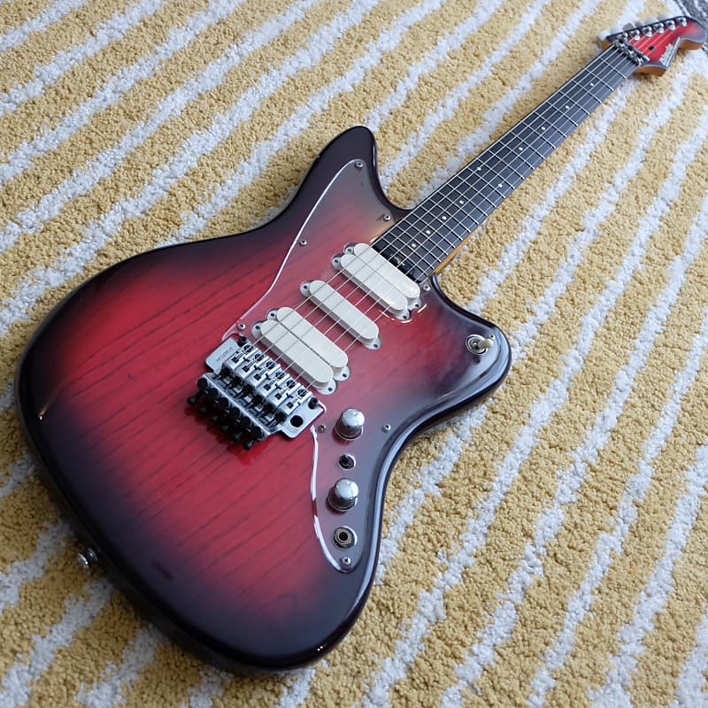 希少　Blade エレキギター 赤 Levinsonピックアップ 希少 Blade エレキギター 赤 Levinsonピックアップ 希少 Blade エレキ