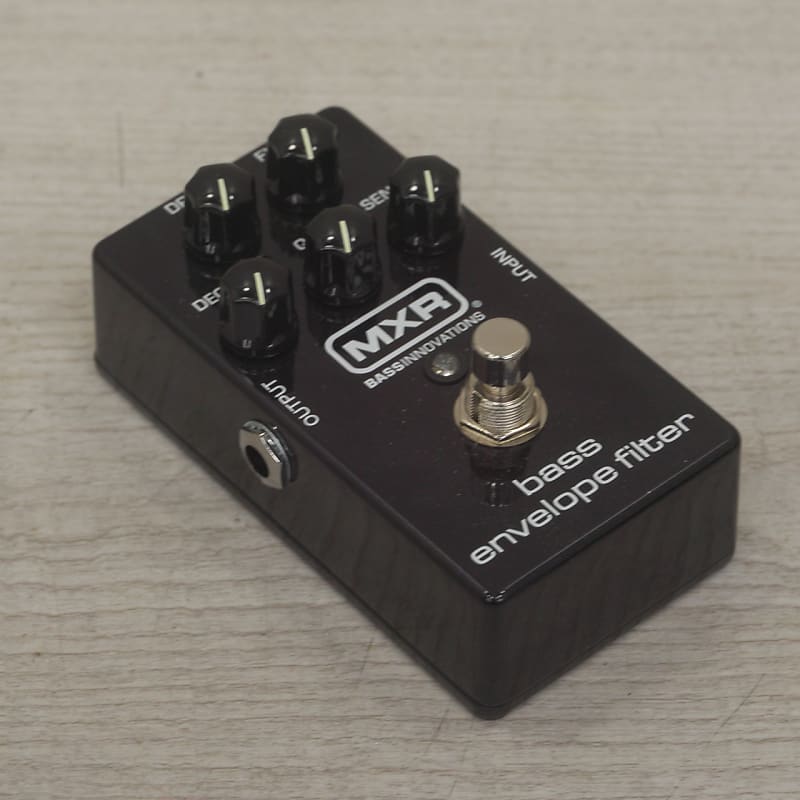 MXR M82