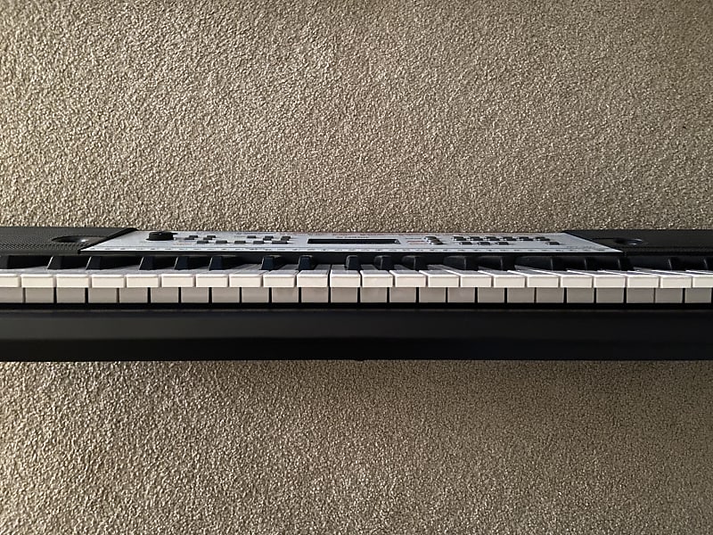 Yamaha YPT260 Tastiera Portatile 61 Tasti Tastiere 61 tasti