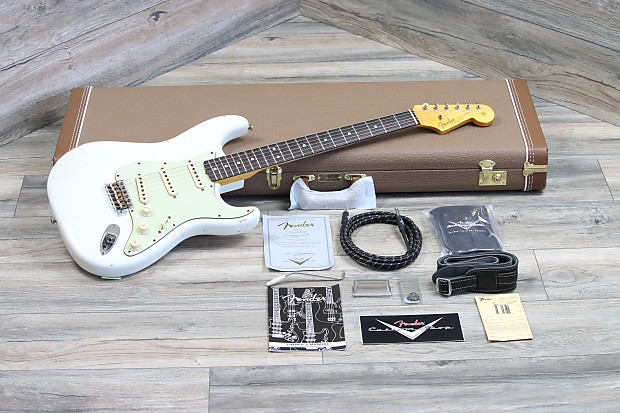 1963 fender stratocaster reissue discount