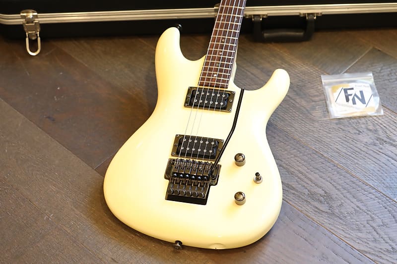 RARE! Ibanez JS-1000 Joe Satriani Signature Double-Cut Electric Guitar  White Pearl + Hard Case