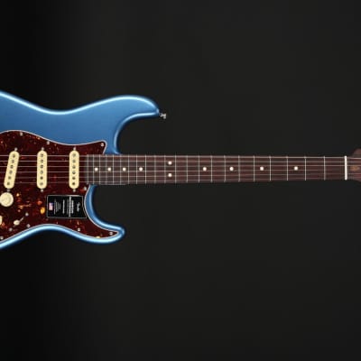 Fender Limited Edition American Professional II Stratocaster, Rosewood Neck in Lake Placid Blue #DE221561A image 3