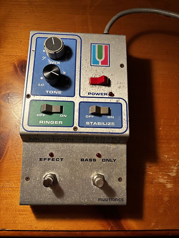 Mu-Tron Octave Divider