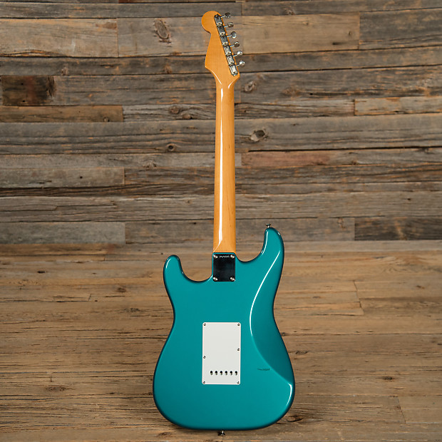 Fender American Vintage 62 Stratocaster RW Ocean Turquoise