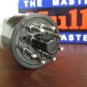 Mullard The Master Valve 真空管　EL34 Mullard THE MASTER VALVE ヴィンテージ 真空管 NOT LICENSED