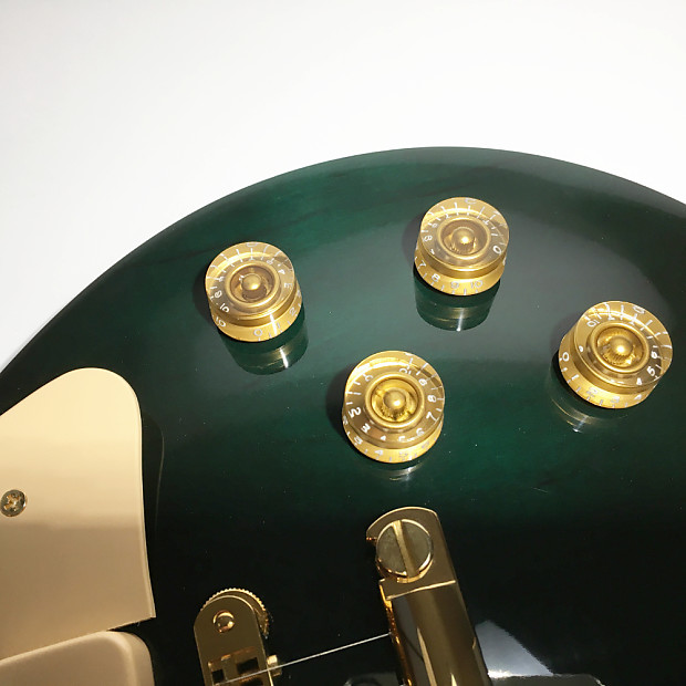 Gibson Les Paul Studio Custom Shop GEM Series in Emerald