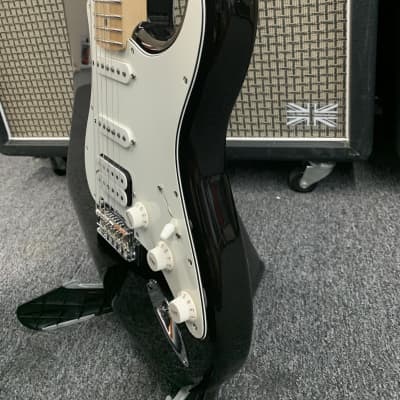 2022 Fender Player Stratocaster HSS image 2