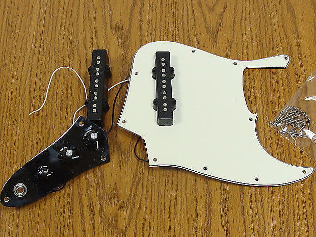 Jazz bass on sale loaded pickguard