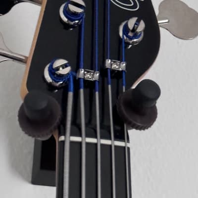 Godin A5 Ultra Semi-Acoustic Fretless 5-String Bass 2010s - Natural image 6