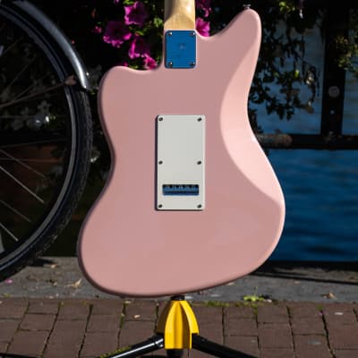 G&L USA Fullerton Deluxe Doheny in Shell Pink image 6