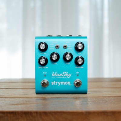 Strymon Blue Sky Reverberator V2