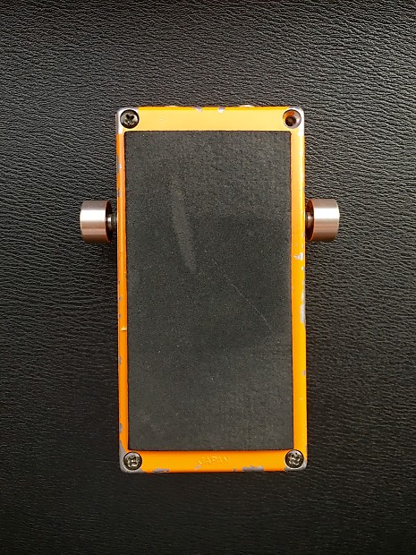 ギター Univox Square Wave fuzz Univox Square Wave Fuzz - YouTube
