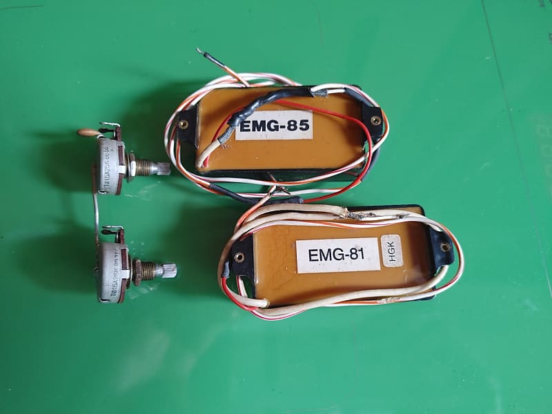 Vintage EMG 81 85 Active Humbucker Pickup Tan Back 1980s Classic Set